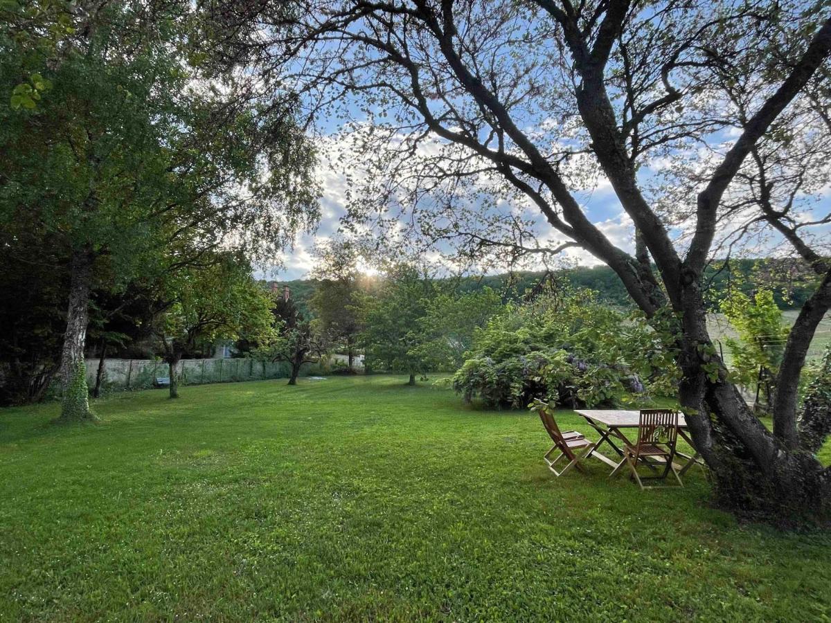 Villa De La Roseraie Rully  Extérieur photo